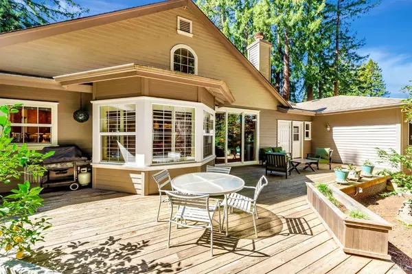 Sebastopol, CA 95472,14375 Occidental RD