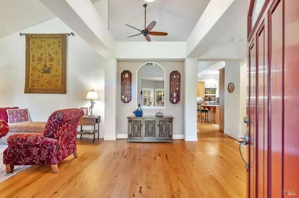 Sebastopol, CA 95472,14375 Occidental RD