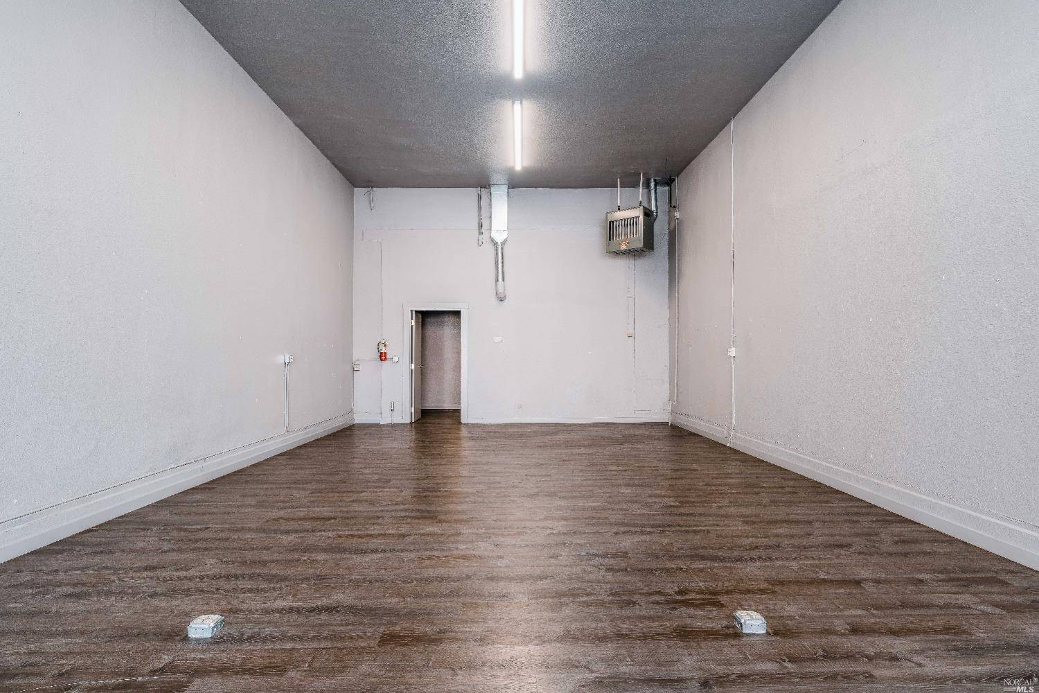 Ukiah, CA 95482,362 N State ST