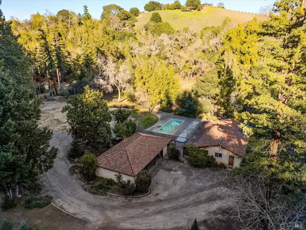 3320 Redwood RD, Napa, CA 94558