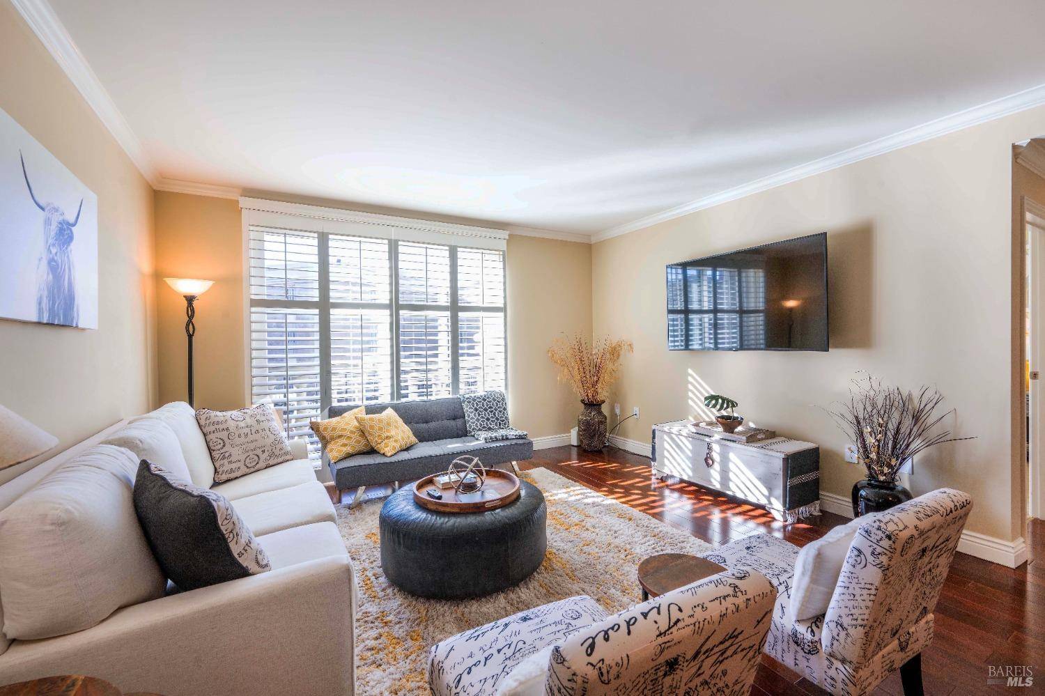 588 Main ST 207, Napa, CA 94559