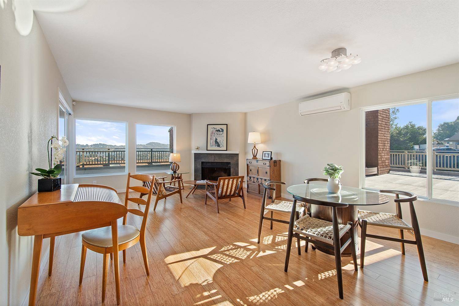 242 Headlands CT, Sausalito, CA 94965