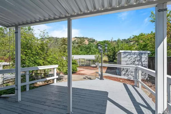 Clearlake Oaks, CA 95423,12762 Shoreview DR