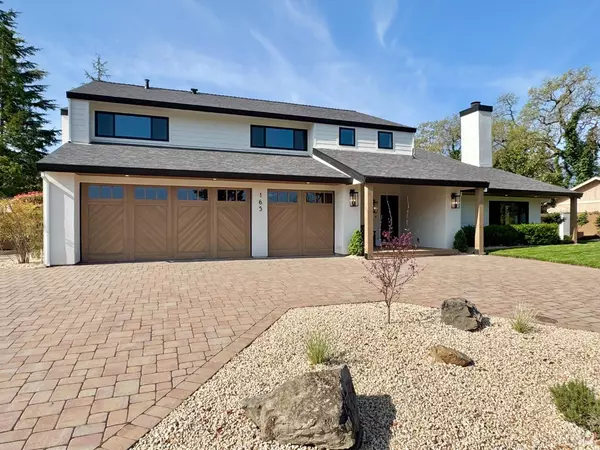 165 Kaanapali DR, Napa, CA 94558