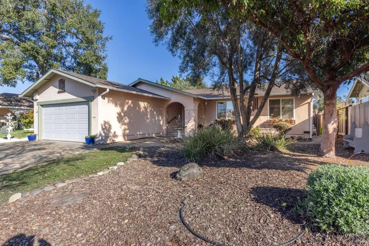 Napa, CA 94558,1533 Parkwood ST