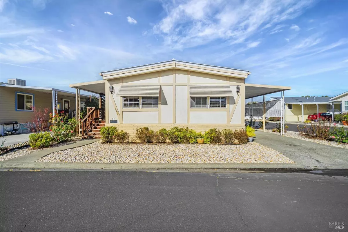 Santa Rosa, CA 95401,140 Stratford WAY