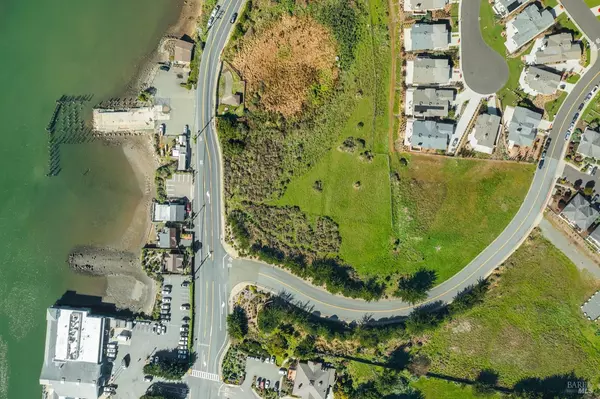 Bodega Bay, CA 94923,153 Harbor View WAY