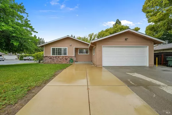 154 Kearney WAY, Vacaville, CA 95687