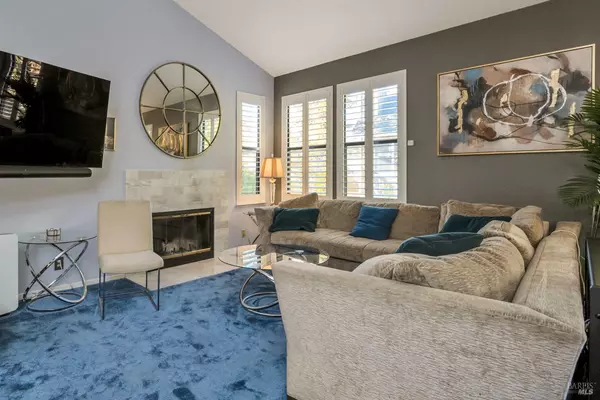 Sonoma, CA 95476,667 Cherry AVE 34