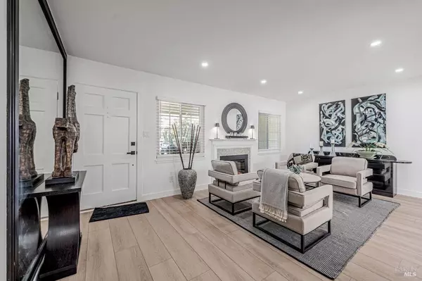 Tiburon, CA 94920,472 Irving CT