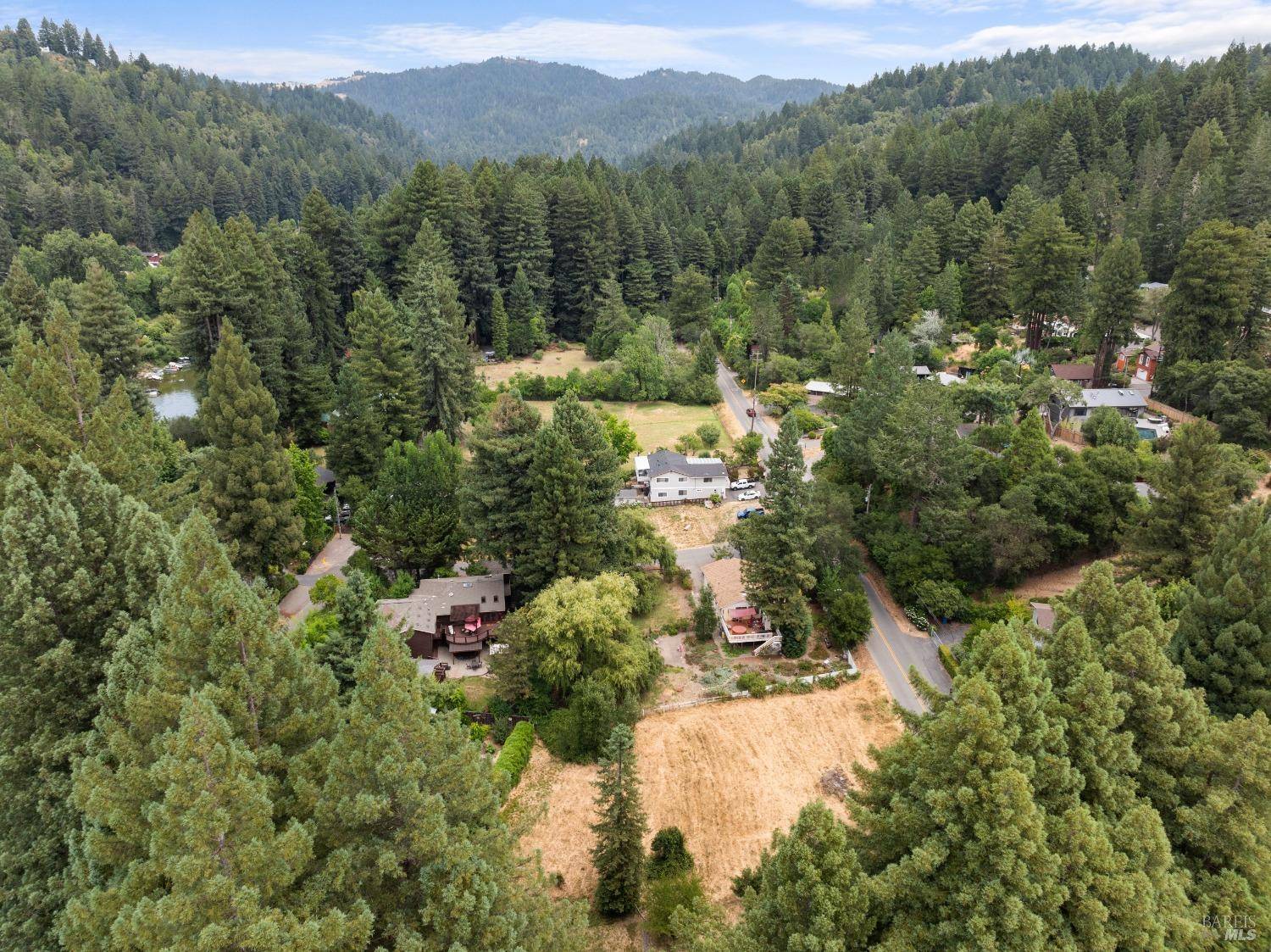Guerneville, CA 95446,15858 Drake RD