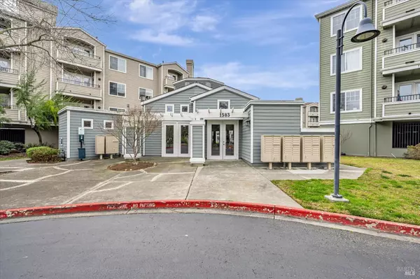 Novato, CA 94947,852 Diablo AVE 110
