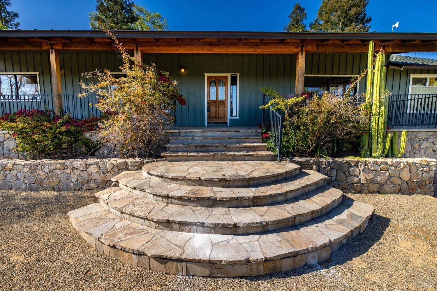 Winters, CA 95694,8416 Coyote Hill LN