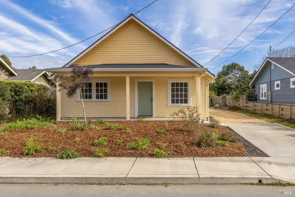 Fort Bragg, CA 95437,158 N Sanderson WAY