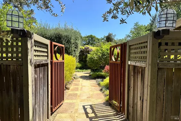 Calistoga, CA 94515,3121 CA-128 HWY