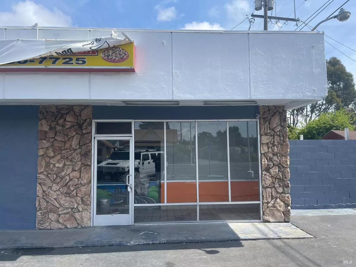 Vallejo, CA 94590,2820 Sonoma BLVD
