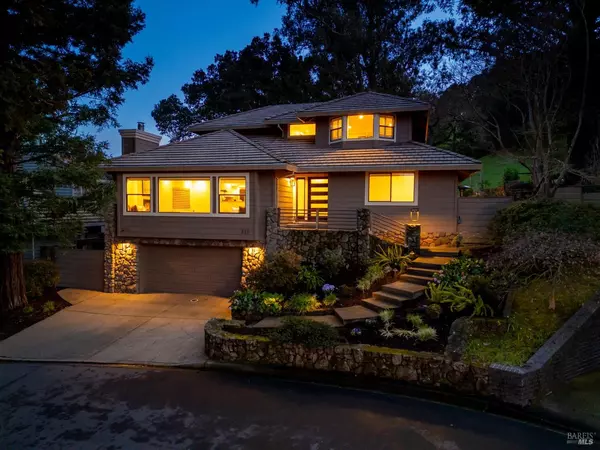 711 Casswall ST, Napa, CA 94558