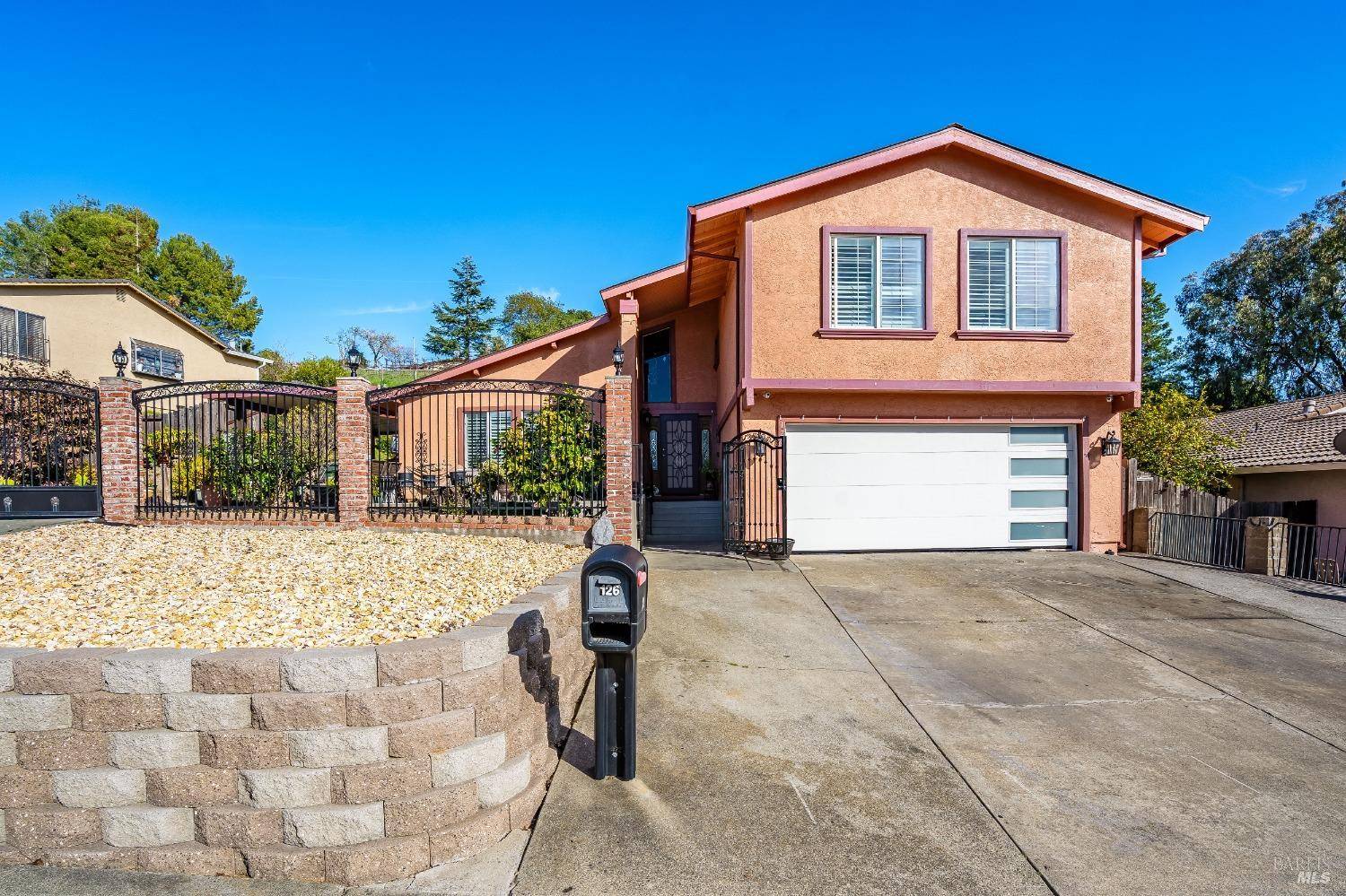 Vallejo, CA 94591,126 Parkhaven DR