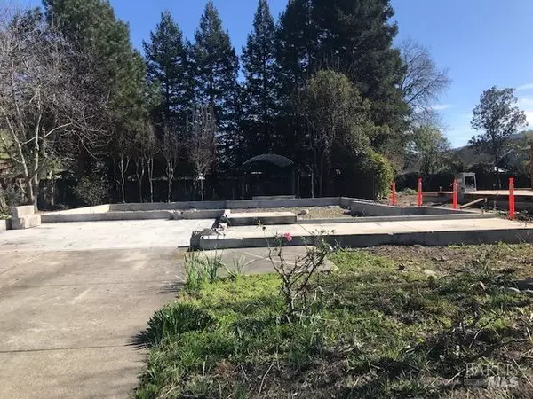 2016 Urbani PL, Calistoga, CA 94515