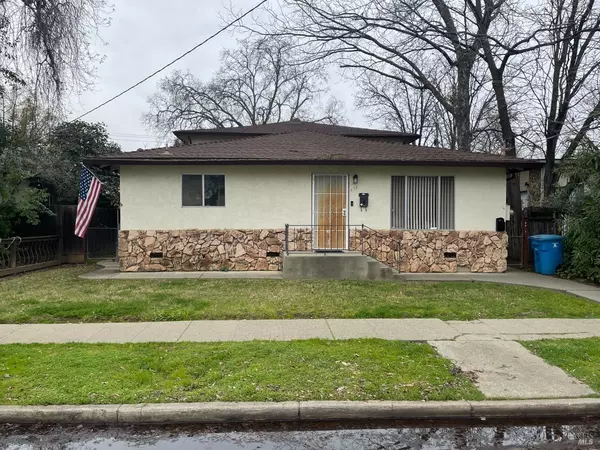 426 West ST, Vacaville, CA 95688