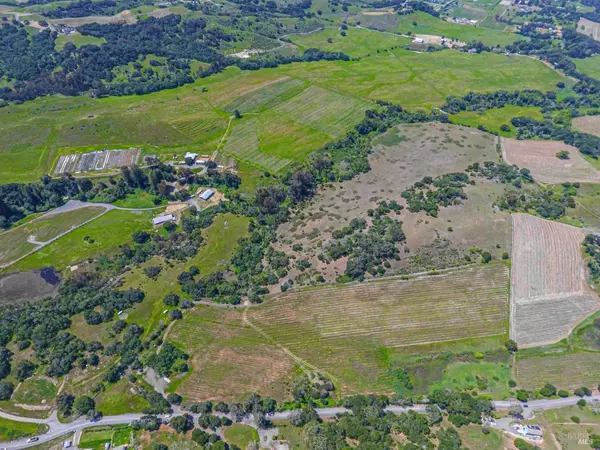 Santa Rosa, CA 95404,7044 Bennett Valley RD