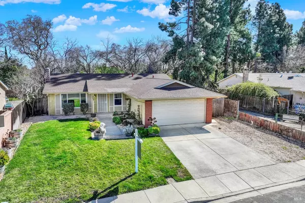 368 Edwin DR, Vacaville, CA 95687