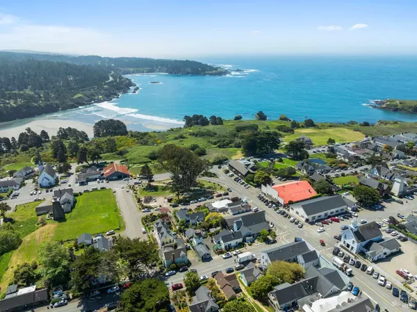 Mendocino, CA 95460,10481 Lansing ST