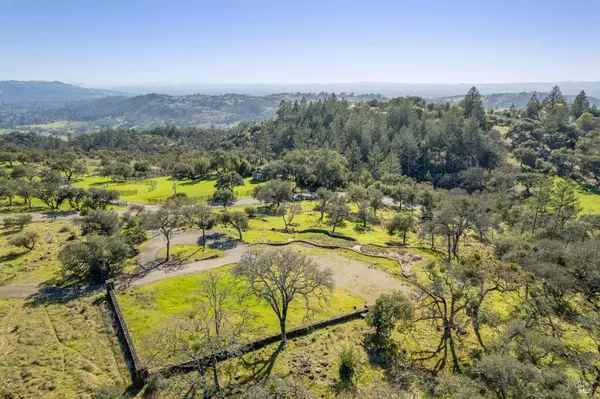 Santa Rosa, CA 95404,6677 Foothill Ranch RD