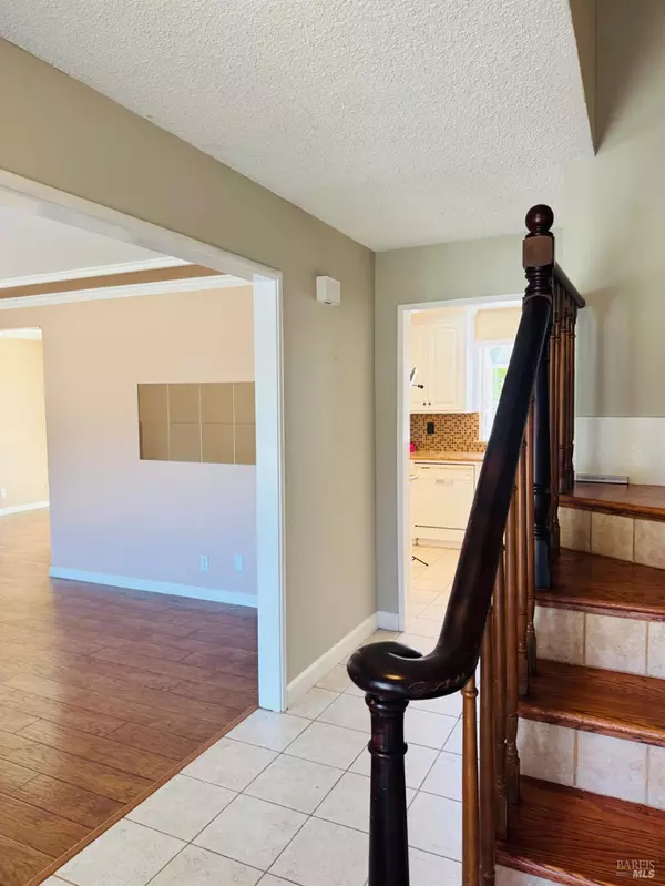 Vacaville, CA 95688,450 Sandstone DR