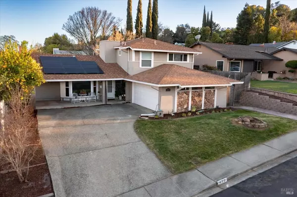 450 Sandstone DR, Vacaville, CA 95688