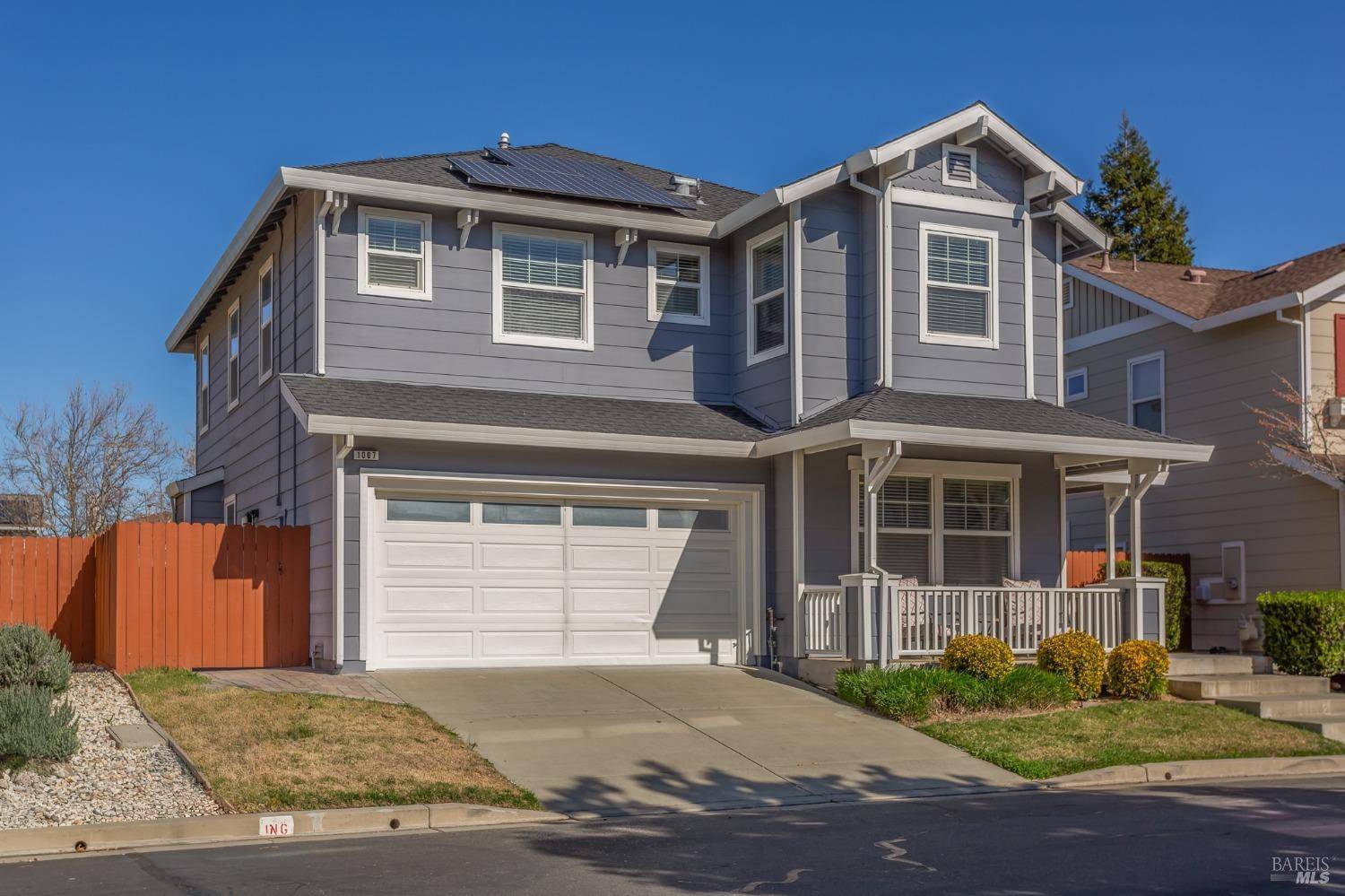 1007 Countrywood LN, Vacaville, CA 95687