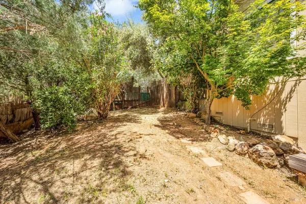 Kelseyville, CA 95451,9661 Fairway DR