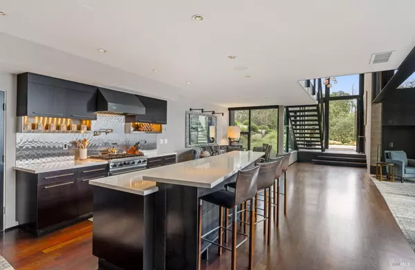 St. Helena, CA 94574,860 Meadowood LN