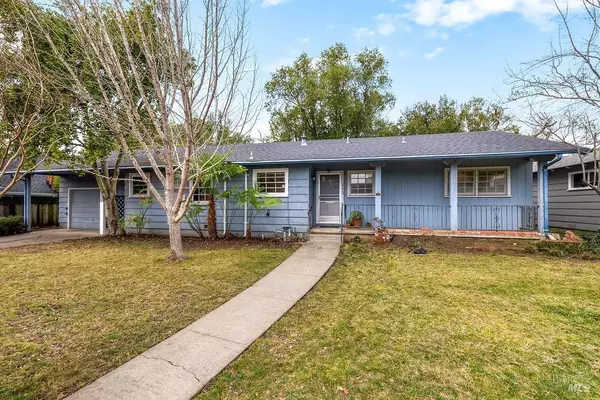 243 Jacqueline DR, Santa Rosa, CA 95405