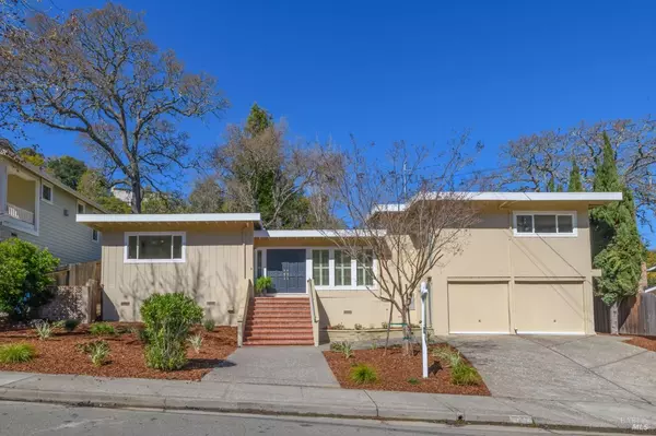 6 Jackson CT, Novato, CA 94947