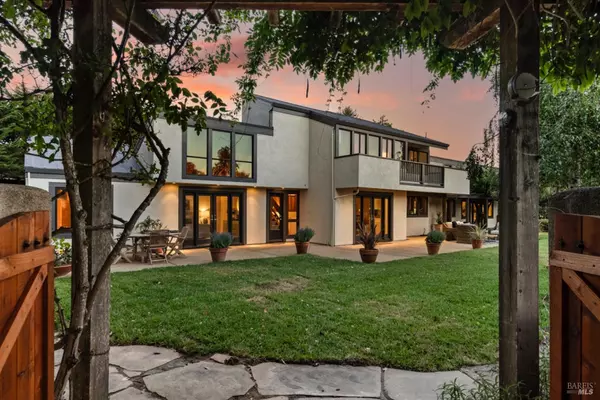 Bolinas, CA 94924,125 Horseshoe Hill RD