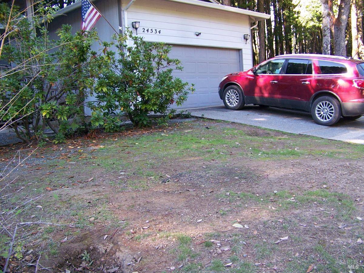 24534 Lilac DR, Willits, CA 95490