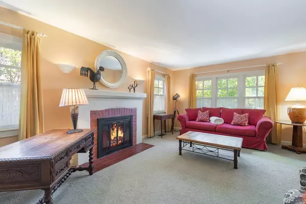 St. Helena, CA 94574,1655 Scott ST