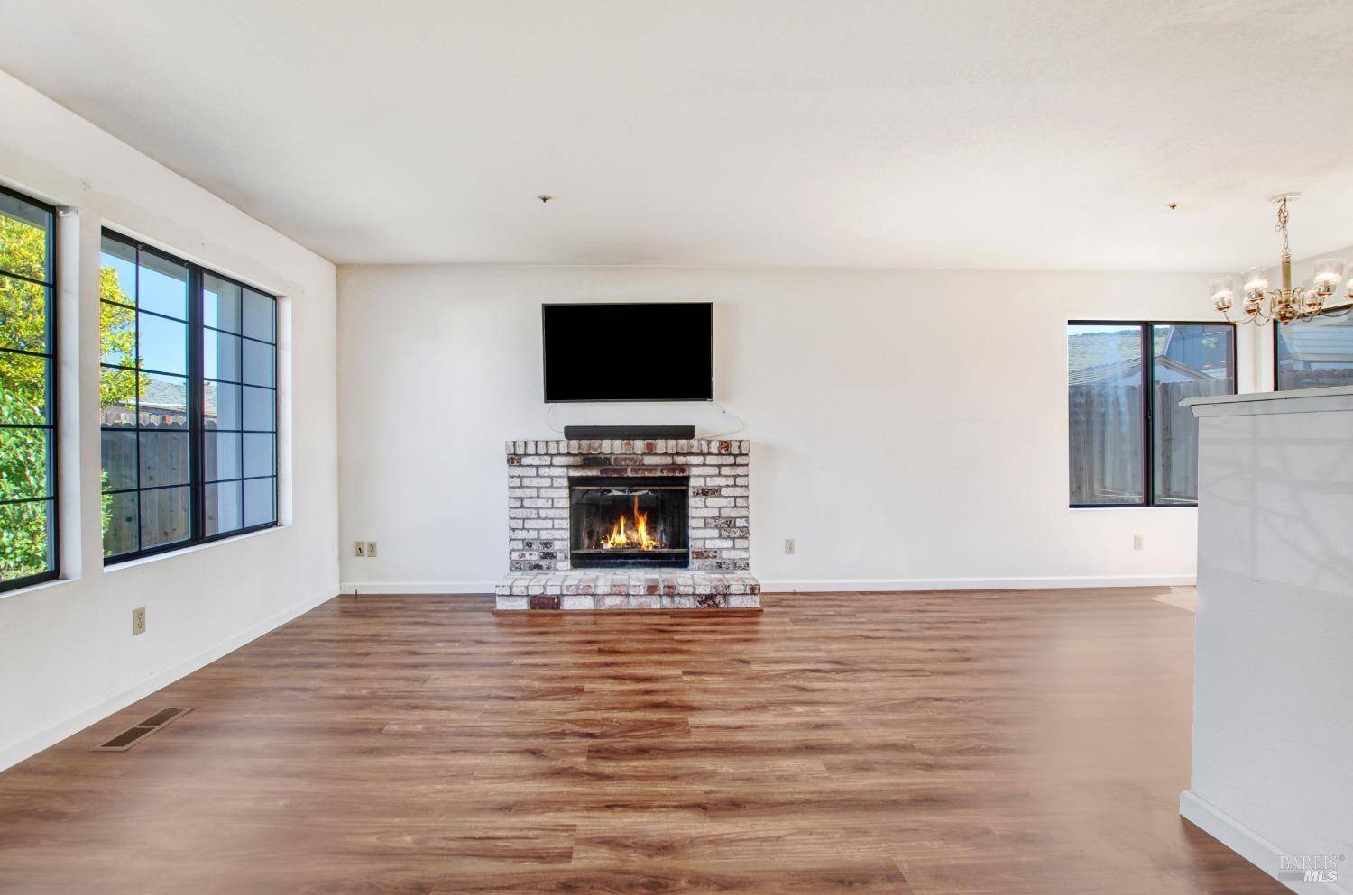 Napa, CA 94559,2044 Wildwood CT