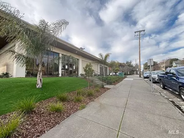 Petaluma, CA 94952,200 Washington ST