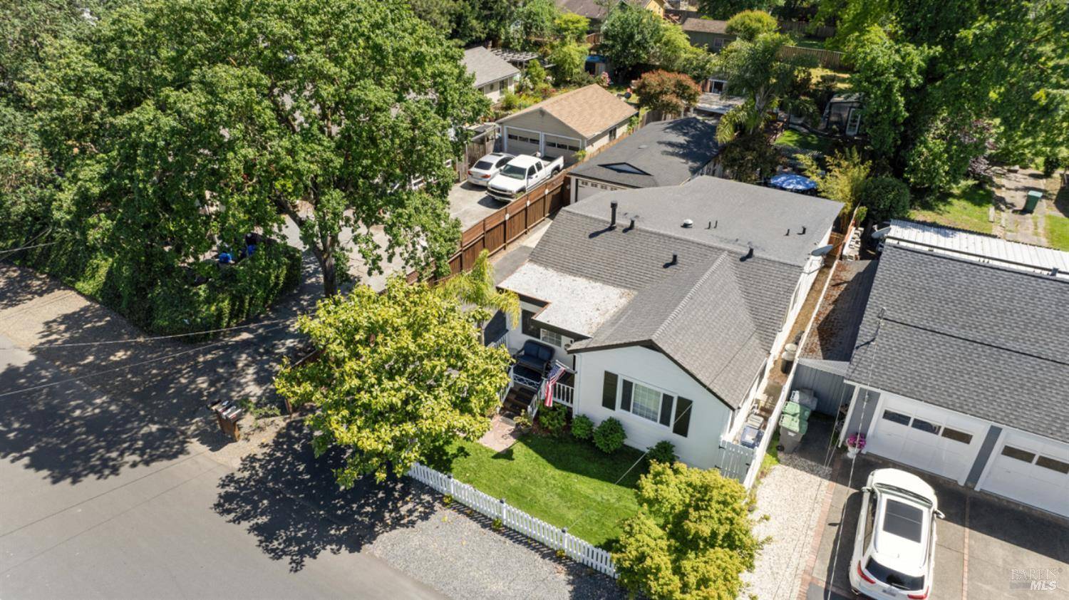 Cotati, CA 94931,418 W Cotati AVE