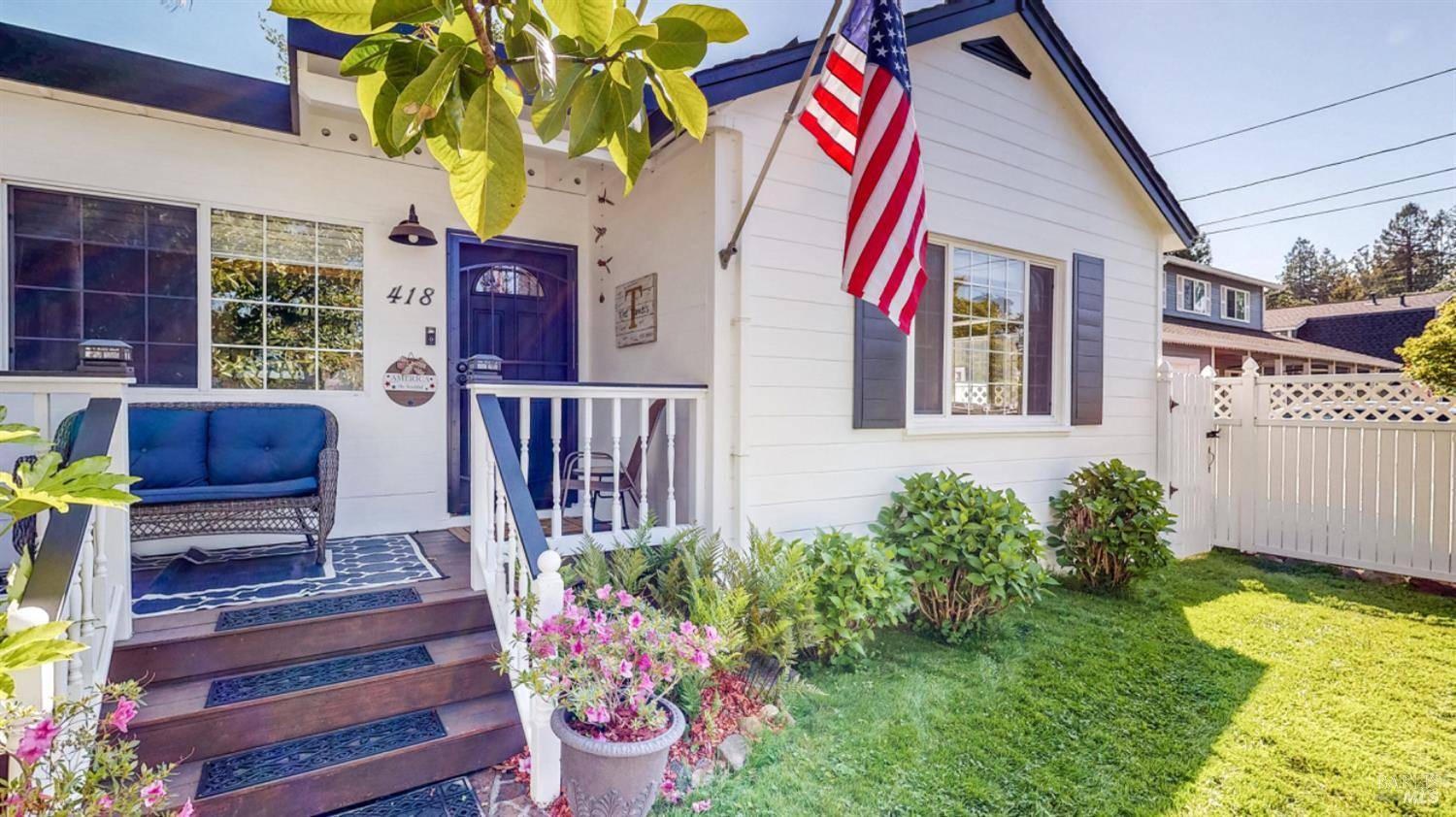 Cotati, CA 94931,418 W Cotati AVE