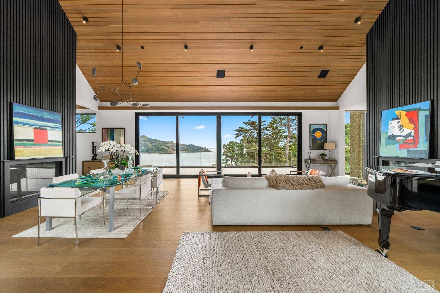 1 Blanding LN, Belvedere, CA 94920