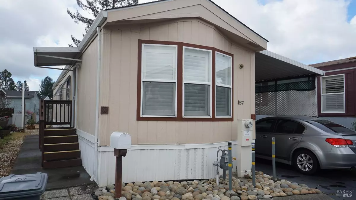 Santa Rosa, CA 95409,157 Bluejay DR