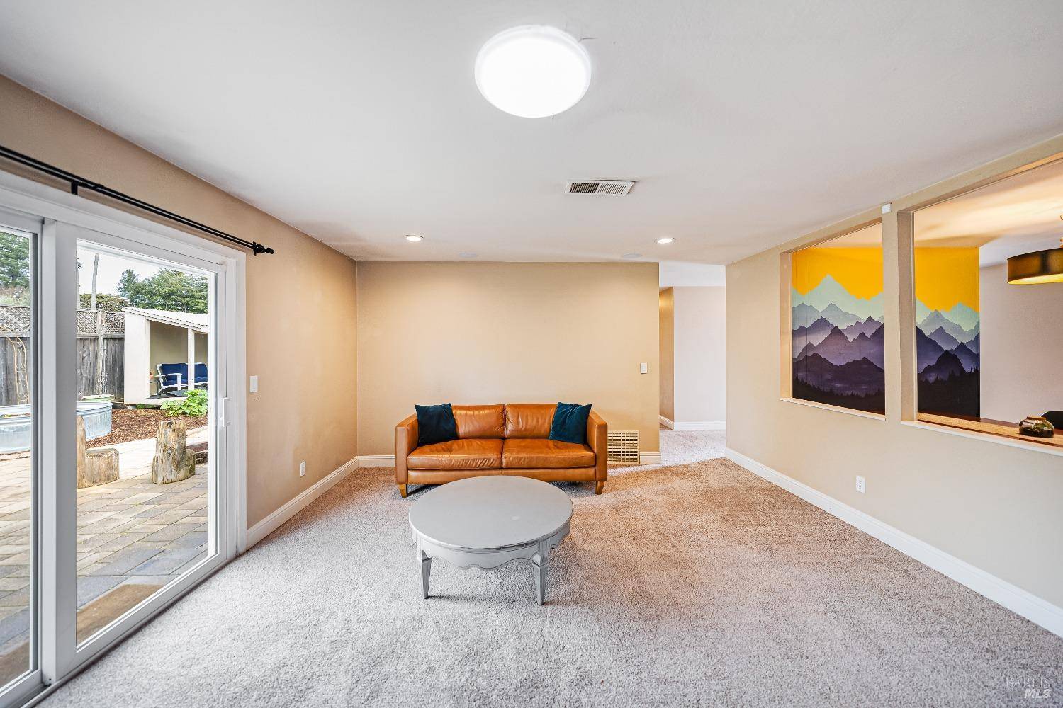 Santa Rosa, CA 95401,119 Sandalwood CT