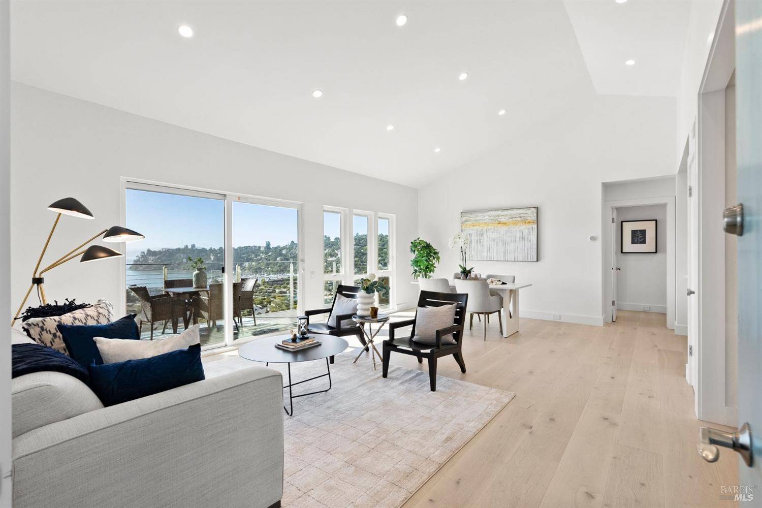 45 Harbor Oak DR 35, Tiburon, CA 94920