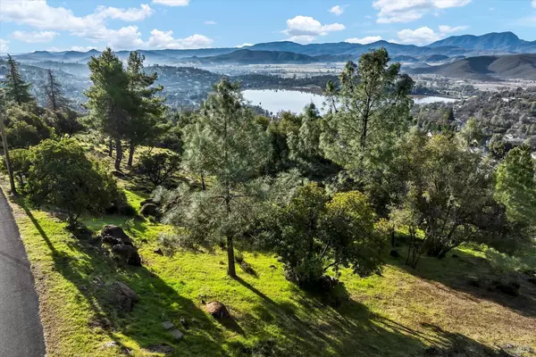 Hidden Valley Lake, CA 95467,16511 Crescent CT