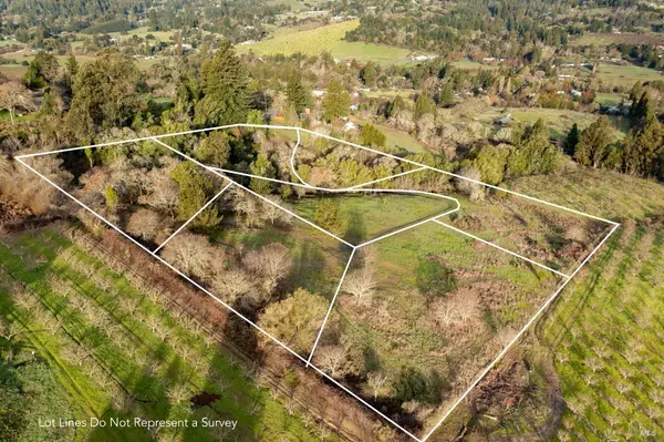 Sebastopol, CA 95472,459 Gold Ridge RD