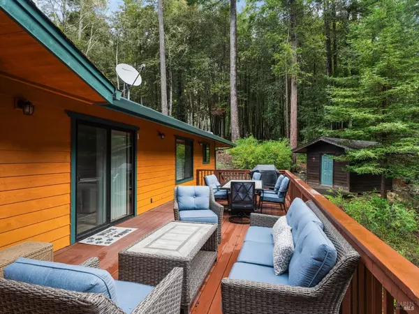 Jenner, CA 95321,22116 Koftinow DR