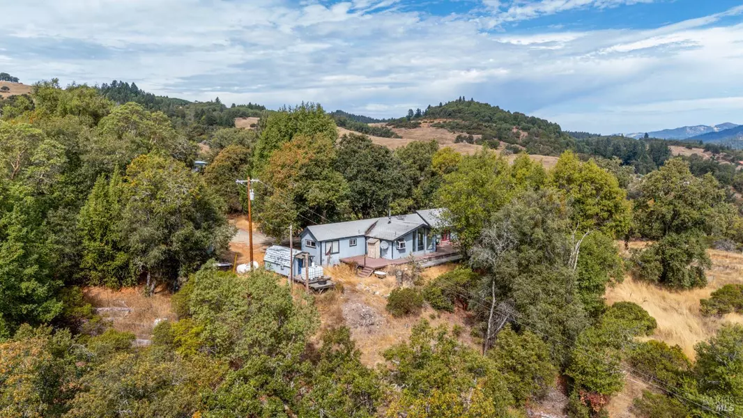 39300 Old Sherwood RD, Laytonville, CA 95454